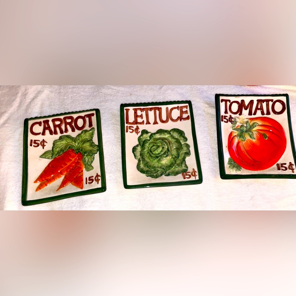 3 vegetable decorations plates for kitchen or dining room